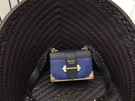 EH - Prada Bags - 185 For Sale