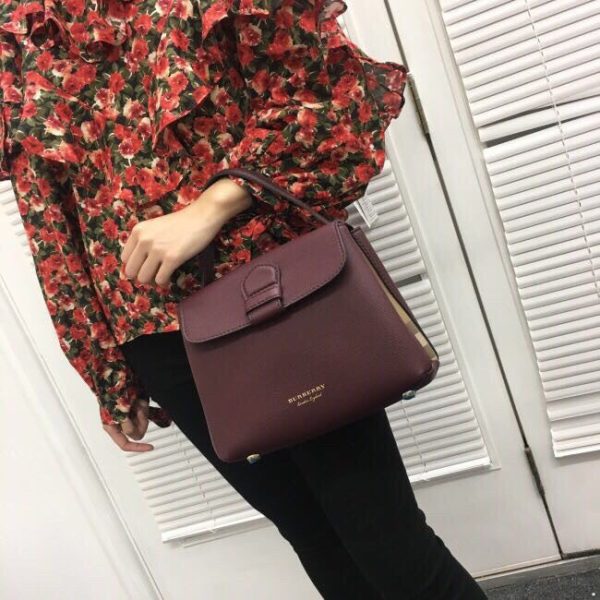 Envy Hold - Burberry Bags - 387 on Sale