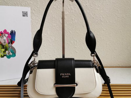 EH - Prada Bags - 068 on Sale